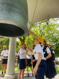 image_123650272